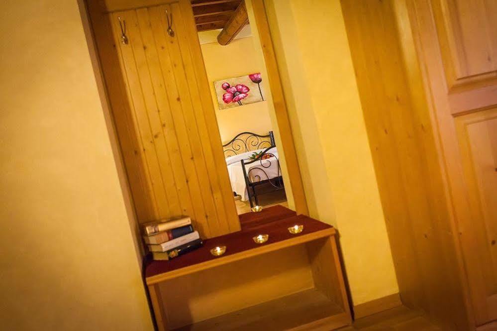 Hotel Alla Corte Dei Bicchi Cavriana Εξωτερικό φωτογραφία
